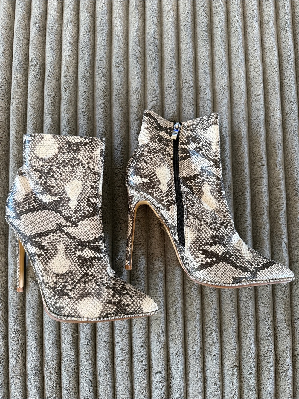Catherine Malandrino Black & White Snake-Print Pointed Toe Ankle Boots